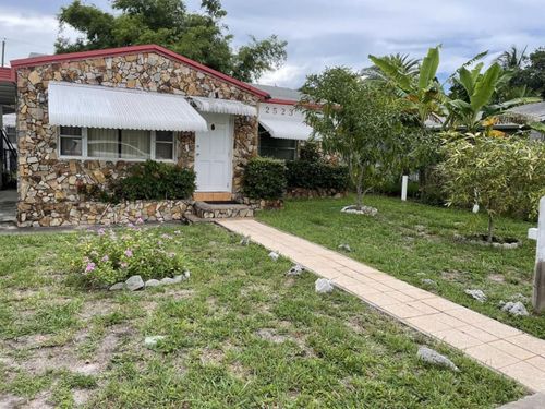 b-2523 Scott St, Hollywood, FL, 33020-2356 | Card Image