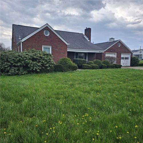 426 15th Ave, Patterson Hts, PA, 15010-2935 | Card Image