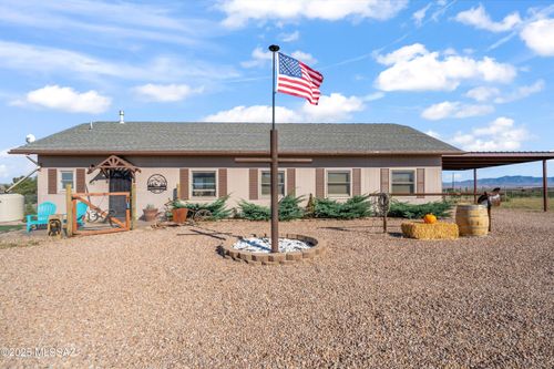 105 Los Encinos Road, Sonoita, AZ, 85637 | Card Image