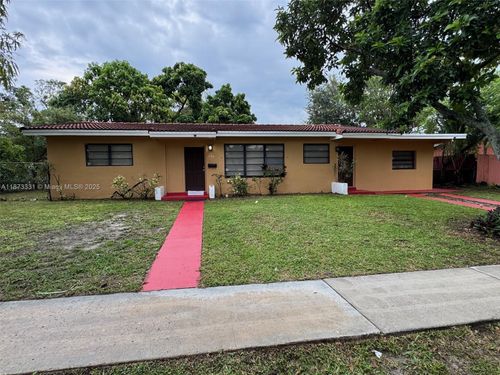 1732 Ne 158th St, North Miami Beach, FL, 33162-5639 | Card Image