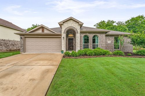 4304 Lucero Dr, Granbury, TX, 76048-6372 | Card Image