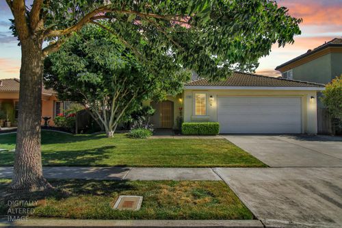 3104 Roland Gardens Lane, Modesto, CA, 95355 | Card Image