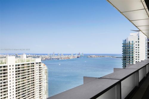 3411-1395 Brickell Ave, Miami, FL, 33131-3353 | Card Image