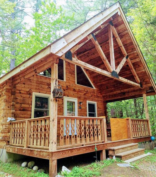 15 Sargent Dr, Raymond, NH, 03077-1759 | Card Image
