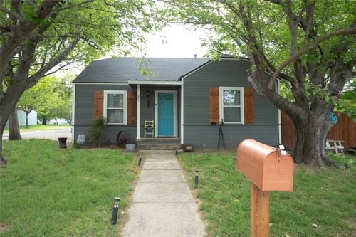 201 S Lane St, Decatur, TX, 76234-1766 | Card Image
