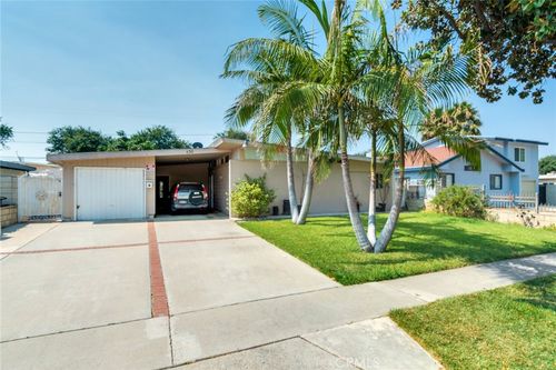 530 W Elm Ave, Fullerton, CA, 92832-2706 | Card Image