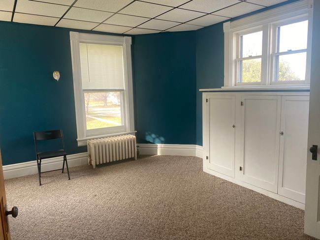 339 E Chestnut St, House other with 3 bedrooms, 3 bathrooms and 5 parking in Sheffield IL | Image 23