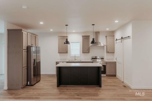 10703 Palm Dr, Boise, ID, 83713 | Card Image