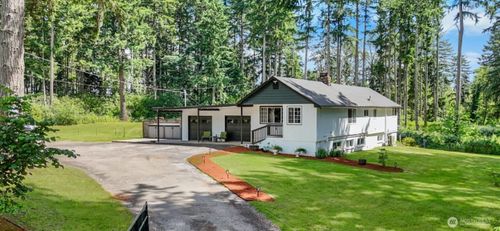 7045 Hawks Prairie Rd Ne, Olympia, WA, 98516-6205 | Card Image