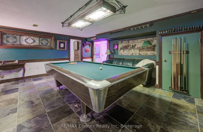 13233 5 Th Line, Home with 4 bedrooms, 5 bathrooms and 20 parking in Rockwood ON | Image 25