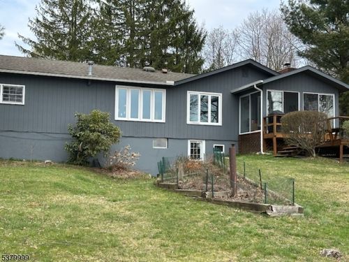 1 Lakeshore Dr W, Highland Lakes, NJ, 07422-1125 | Card Image