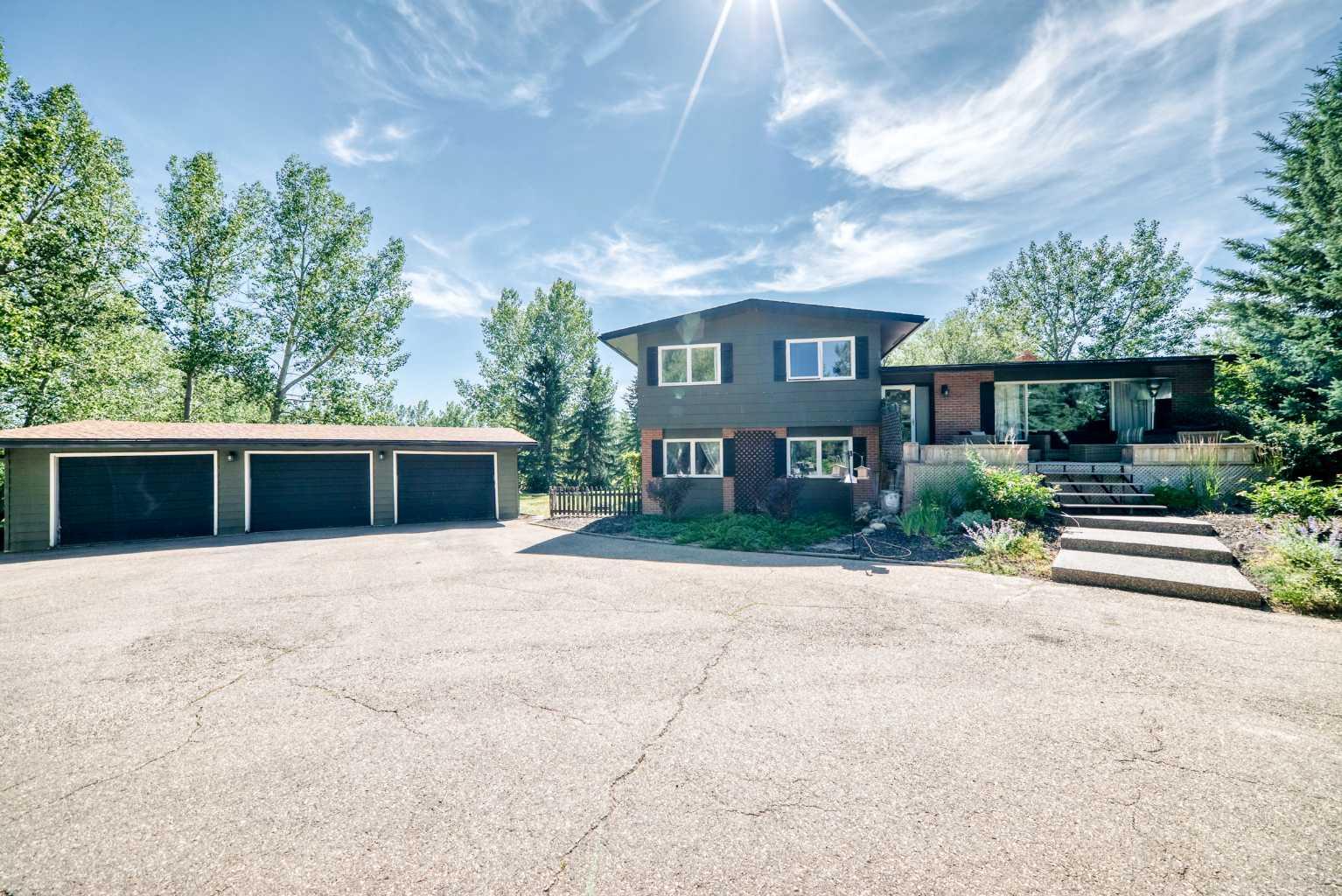 Residential in Rural Rocky View County 2