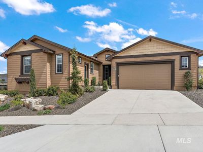 18404 N Goldenridge, House other with 5 bedrooms, 3 bathrooms and 2 parking in Boise ID | Image 2