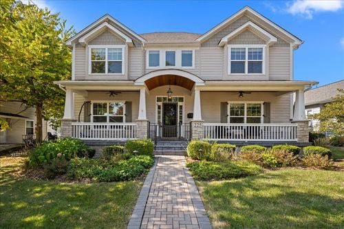 225 N Mill St, Naperville, IL, 60540-4437 | Card Image