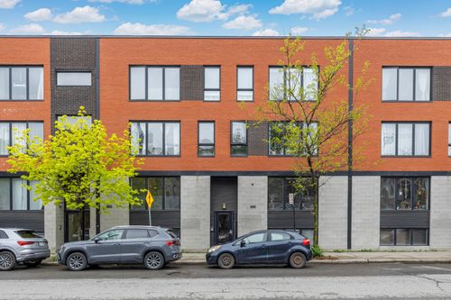 3-2120 Av Jeanne-D'Arc, Montréal, QC, H1W3V5 | Card Image