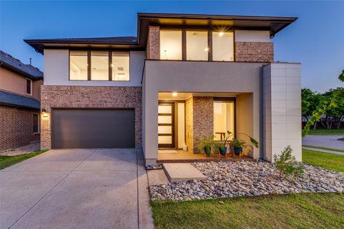 5817 Yorkshire Rd, Mckinney, TX, 75070-8818 | Card Image