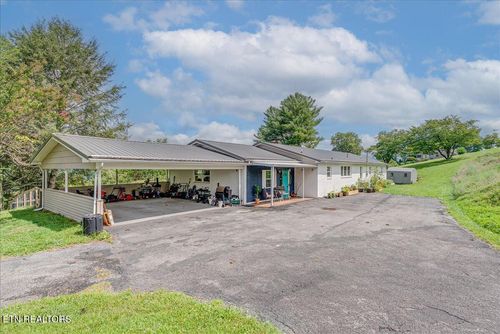 187 Oxford Cir, Harrogate, TN, 37752-8032 | Card Image
