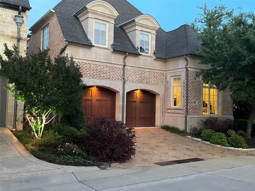 32 Fawn Wood Dr, Dallas, TX, 75248-7913 | Card Image