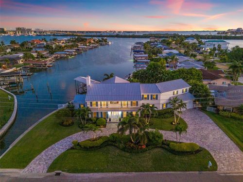511 Windward Psge, Clearwater Beach, FL, 33767-2332 | Card Image