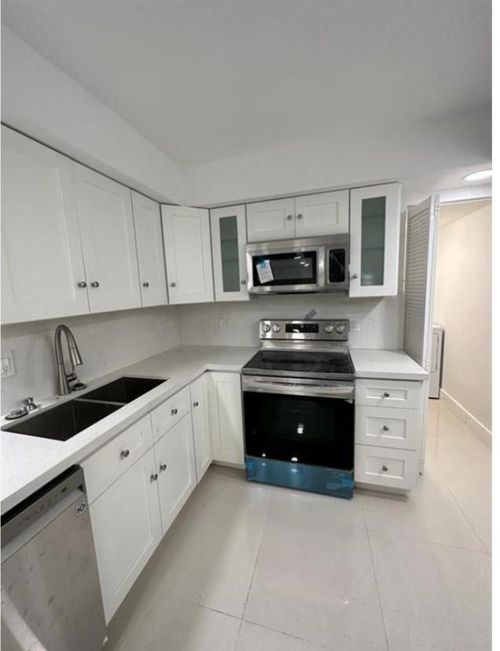 118-6200 Nw 2nd Ave, Boca Raton, FL, 33487-2005 | Card Image