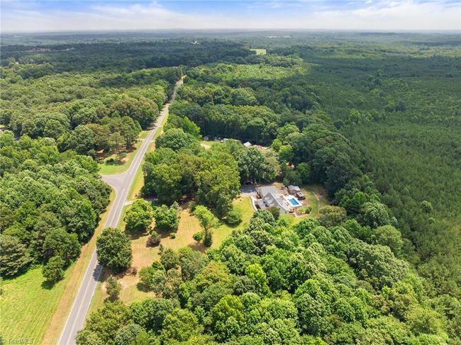 2224 Brower Mill Rd, House other with 3 bedrooms, 3 bathrooms and null parking in Seagrove NC | Image 48