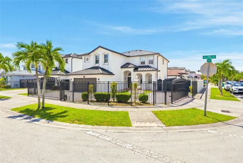 15154 Sw 20th Ln, Miami, FL, 33185-5679 | Card Image