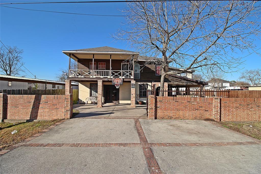 13915 Brownsville Street, For Sale in Houston Zoocasa