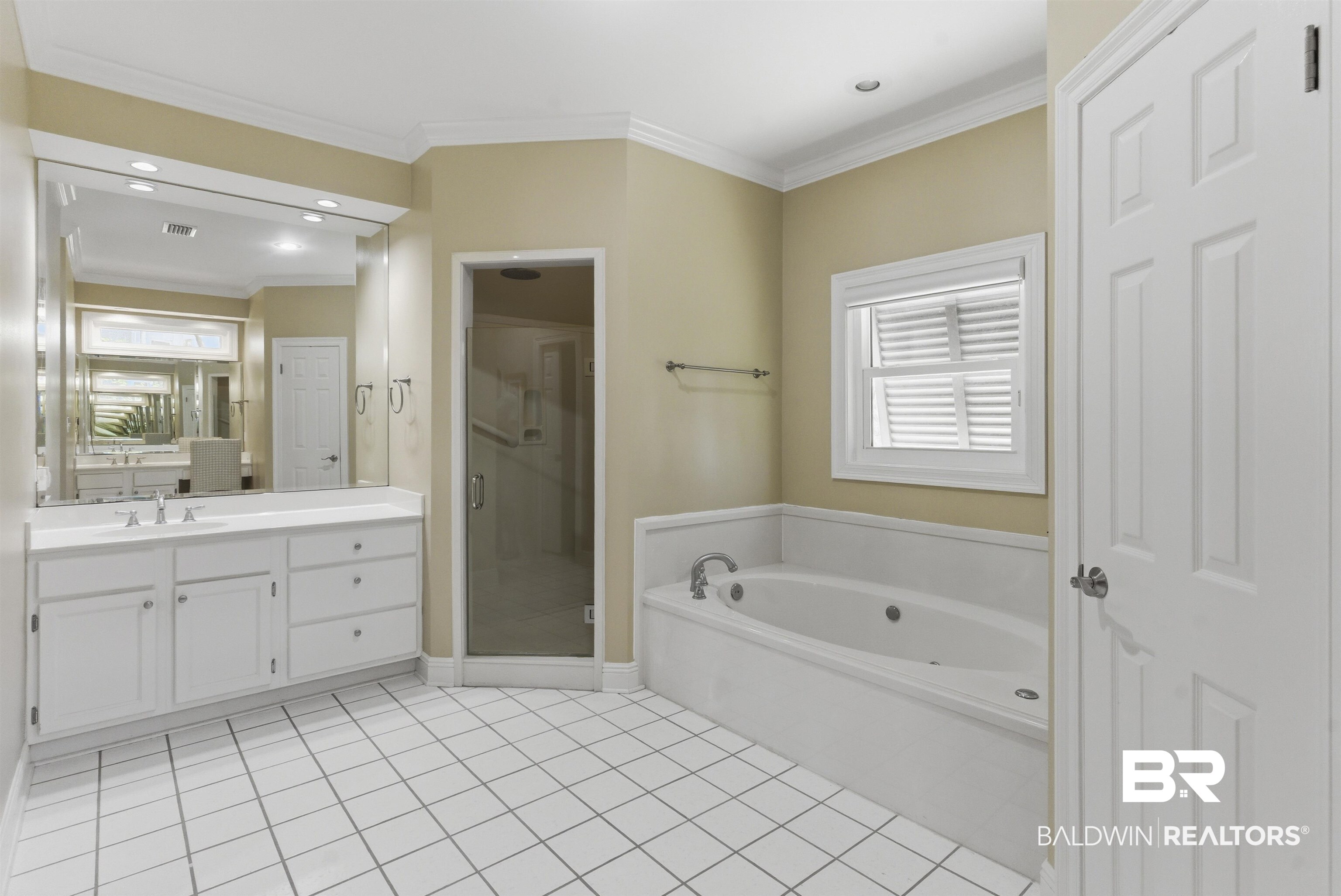 Residential in Orange Beach 5