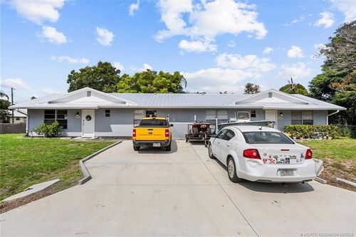 3248 Se Golden Gate Ave, Stuart, FL, 34997-5328 | Card Image