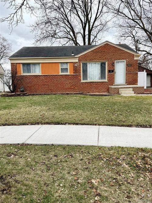29473 Steinhauer St, Inkster, MI, 48141-1042 | Card Image