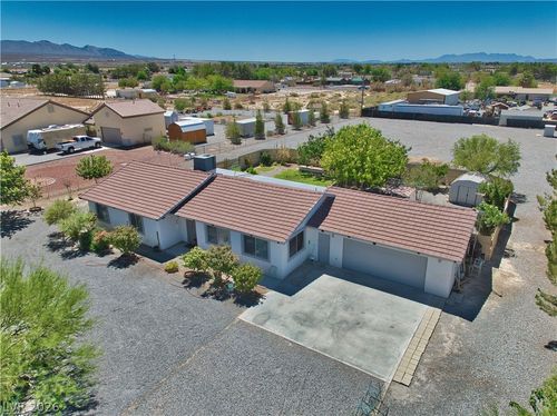 451 W Leffner Dr, Pahrump, NV, 89060-2543 | Card Image