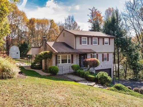 1749 Washington Rd, Apollo, PA, 15613-9632 | Card Image