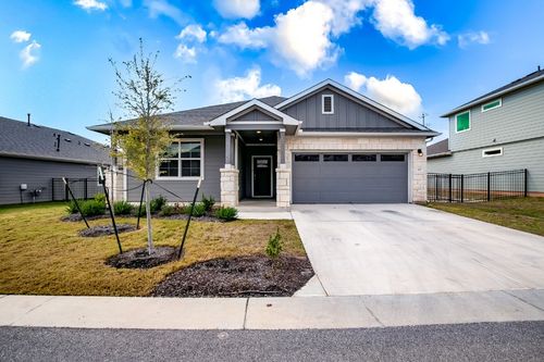 400 Florenz Ln, Georgetown, TX, 78628-7311 | Card Image