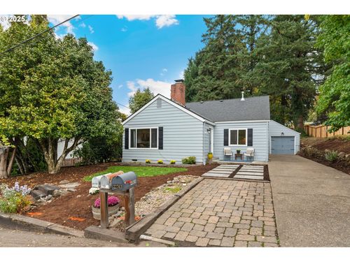 22766 Sw Lincoln St, Sherwood, OR, 97140-9395 | Card Image