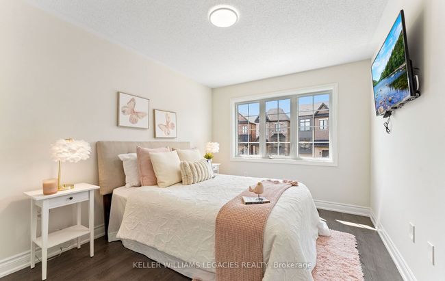 25 Velia Crt, House attached with 5 bedrooms, 4 bathrooms and 2 parking in Woodbridge ON | Image 25