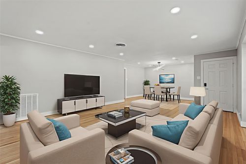 5451 Redstart St, Houston, TX, 77096-5031 | Card Image