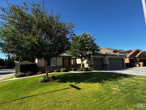 9522 Empire State Dr, Bakersfield, CA, 93311-9010 | Card Image