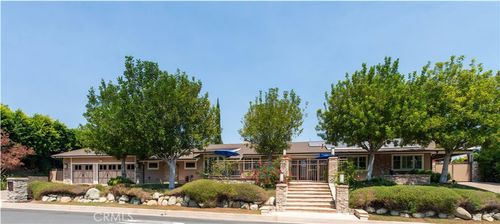 16426 Knollwood Dr, Granada Hills, CA, 91344-1804 | Card Image