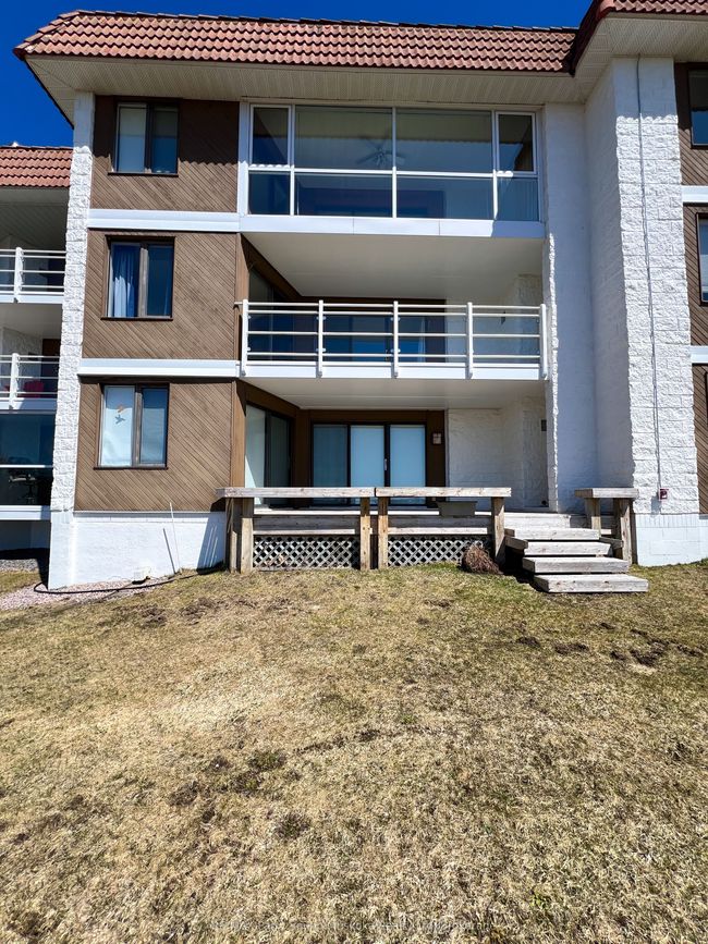 2C - 20 Ryder Dr, Condo with 2 bedrooms, 2 bathrooms and 1 parking in McDougall ON | Image 42