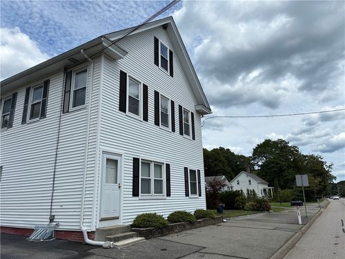 88 Newman Ave, Seekonk, MA, 02771-4907 | Card Image