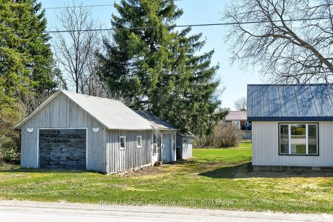 35 Caroline St E, House other with 2 bedrooms, 2 bathrooms and 3 parking in Creemore ON | Image 27