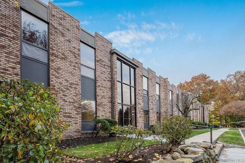 405g-55 Old Nyack Turnpike, Clarkstown, NY, 10954 | Card Image