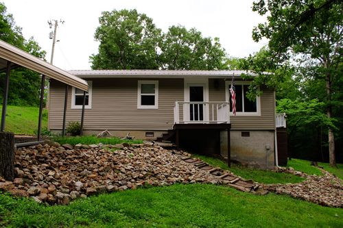 619 Lake Shore Dr, New Concord, KY, 42076-9422 | Card Image