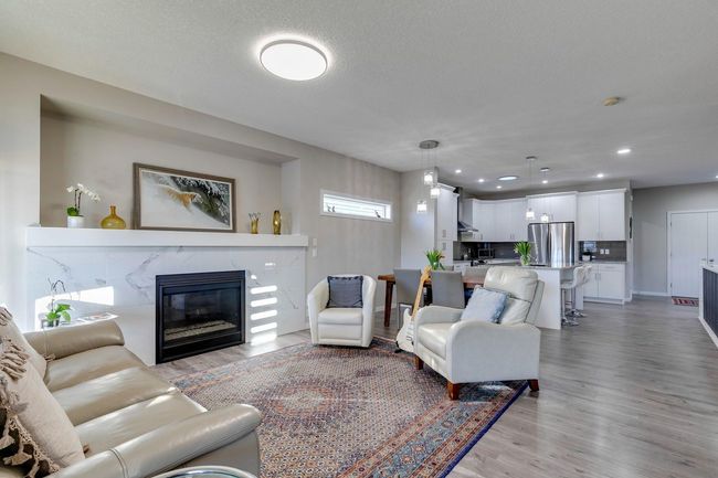 8 Drake Landing Street, House other with 3 bedrooms, 3 bathrooms and 4 parking in Okotoks AB | Image 12