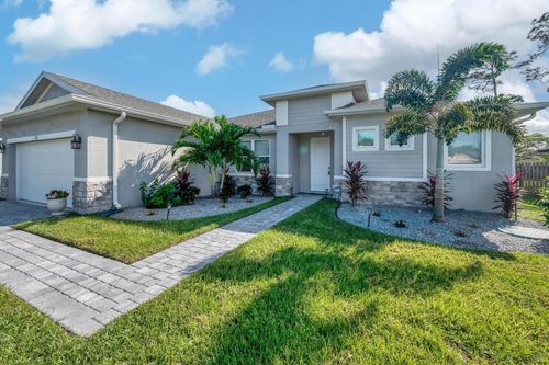 148 Sw Sea Lion Rd, Port St. Lucie, FL, 34953-5479 | Card Image