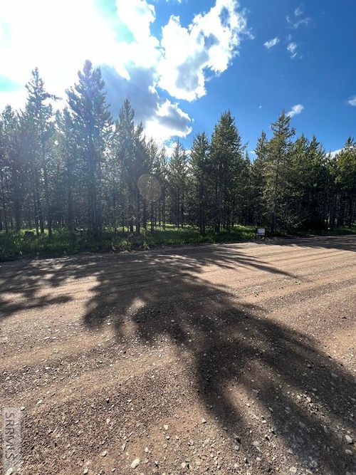 4513 Jm Loop, Island Park, ID, 83429 | Card Image