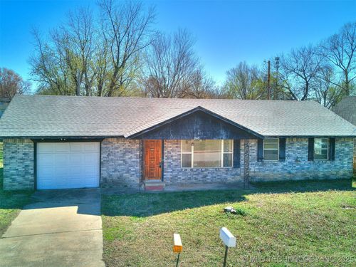 205 Lester Ln, Cleveland, OK, 74020-3000 | Card Image