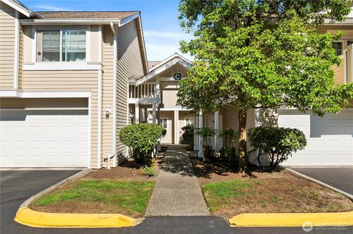 apt-c103-1522 196th St Se, Bothell, WA, 98012-8535 | Card Image