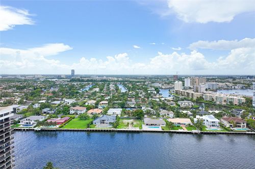 22e-1985 S Ocean Dr, Hallandale Beach, FL, 33009-5933 | Card Image