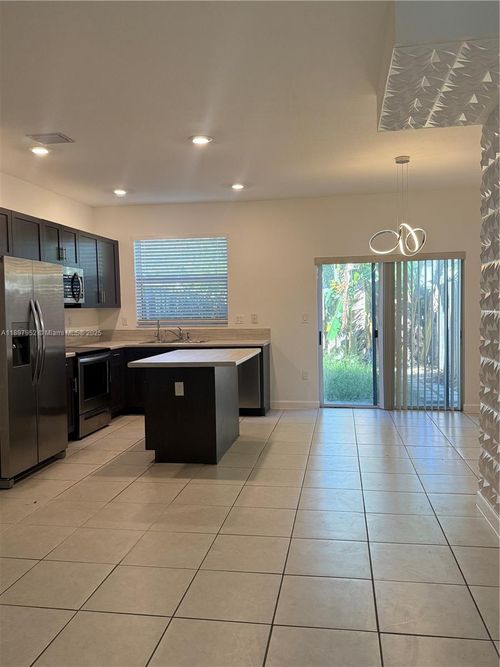 2739 Se 17th St, Homestead, FL, 33035-2624 | Card Image